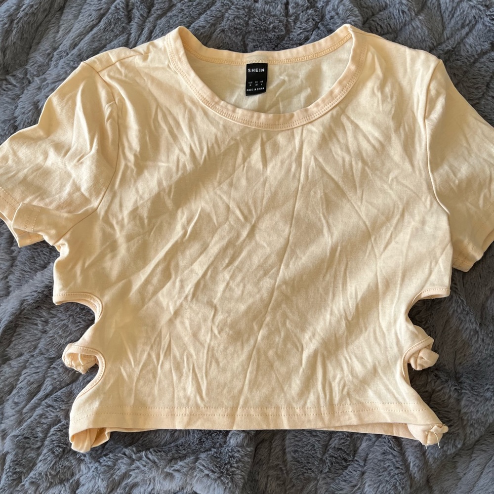 SHEIN Women’s side knot crop top size M
